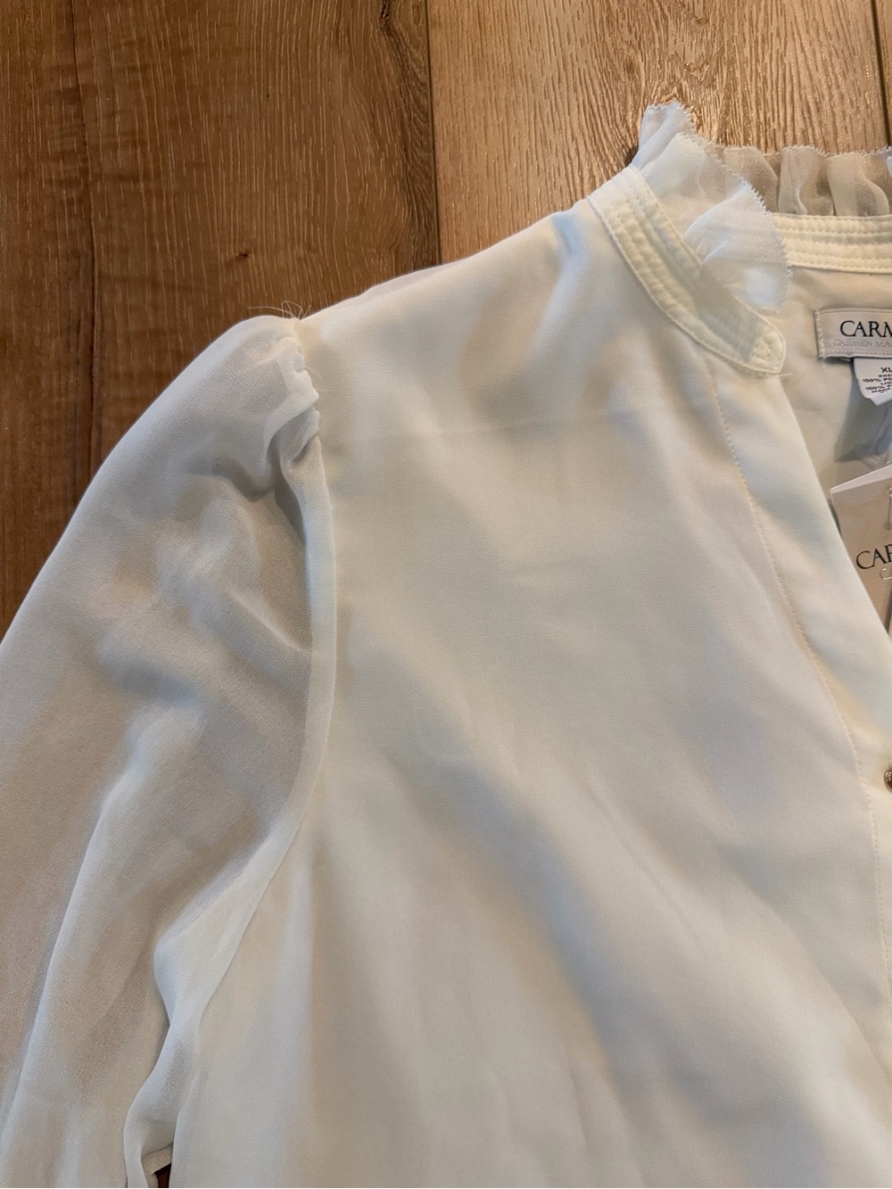 NWT Carmen Marc Valvo Ivory Ruffle Chiffon Blouse Women’s XL Coquette Workwear - Picture 3 of 10